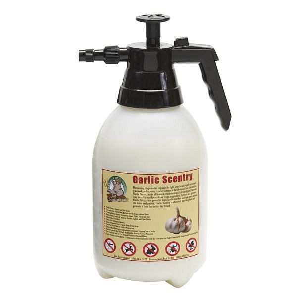 Bare Ground Just Scentsational Garlic Scentry Mosquito & Pest Repellent, Quantity: Half Gallon Preloaded Pump Sprayer, GAR-2L