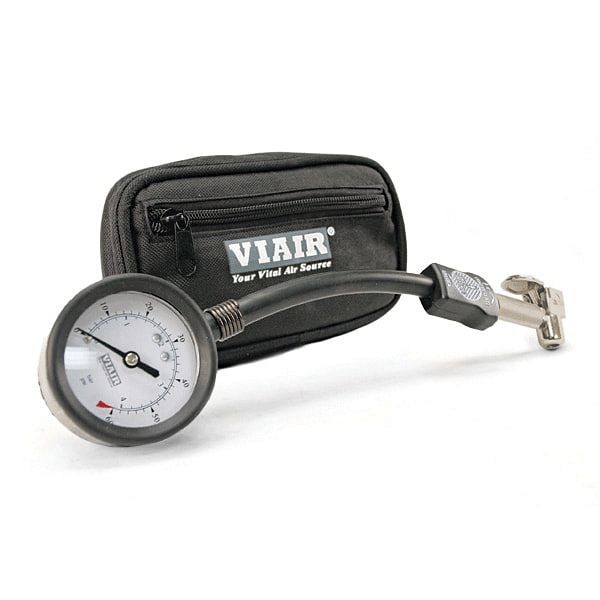 VIAIR 3-in-1 Air Down Gauge (0 to 60 PSI, with Heavy Duty Press-On Chuck and Storage Pouch), 00033