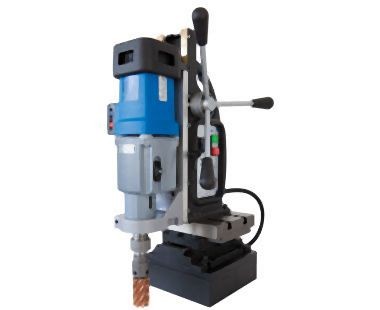 CS Unitec Magnetic Drill, Reversible, Up to 4" diameter hole capacity, 40-110, 65-175, 140-360 & 220-600 RPM, 16 Amp, Weight: 55 lbs., MAB 825